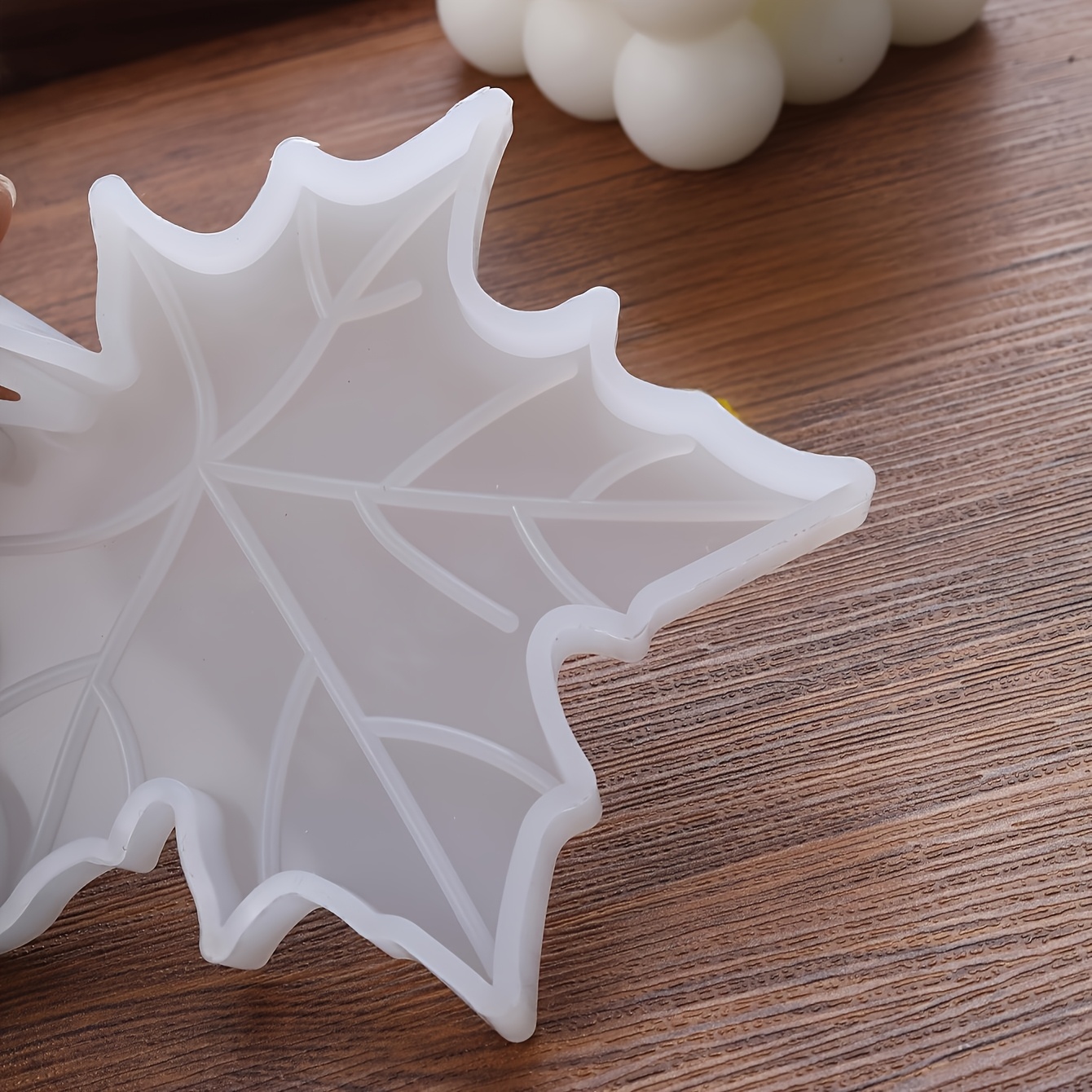 1PC Maple Leaf shaped Silicone - Soap Making Ideas ulasan dan harga